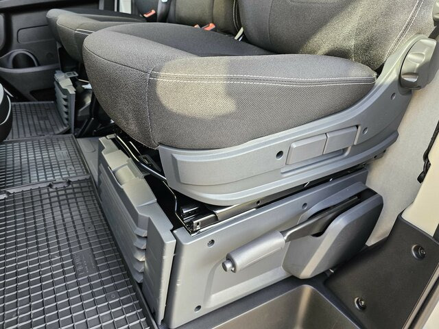 FIAT Ducato 35 L3H2 180 Automatik 13m³ Serie 10 9.2 - Fourgon utilitaire: photos 2 FIAT Ducato 35 L3H2 180 Automatik 13m³ Serie 10 9.2 - Fourgon utilitaire: photos 2