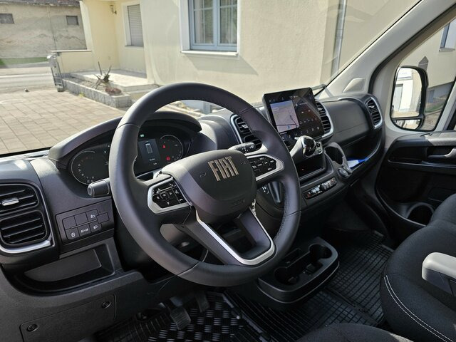 FIAT Ducato 35 L3H2 180 Automatik 13m³ Serie 10 9.2 - Fourgon utilitaire: photos 2 FIAT Ducato 35 L3H2 180 Automatik 13m³ Serie 10 9.2 - Fourgon utilitaire: photos 2