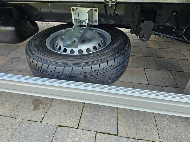 Crédit-bail de IVECO Daily 35S18 3.0 Koffer LBW Bär ACC LED sofort! IVECO Daily 35S18 3.0 Koffer LBW Bär ACC LED sofort!: photos 22