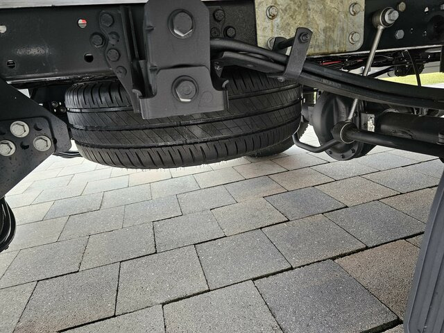 Utilitaire rideaux coulissants (PLSC) neuf IVECO Daily 35S18 3.0 Pritsche Plane Ladebordwand AHK: photos 17