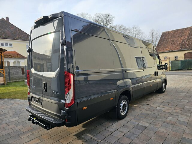 Fourgon utilitaire, Utilitaire double cabine IVECO Daily 35S18HA8V DOKA Snoeks Mixto Hi-Matic 16m³: photos 32