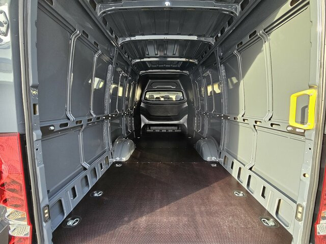 Fourgon utilitaire, Utilitaire double cabine IVECO Daily 35S18HA8V DOKA Snoeks Mixto Hi-Matic 16m³: photos 24