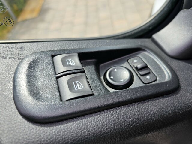 Fourgon utilitaire RENAULT Master L3H2 dci 150 3,5t PRO+ Navi PDC: photos 39