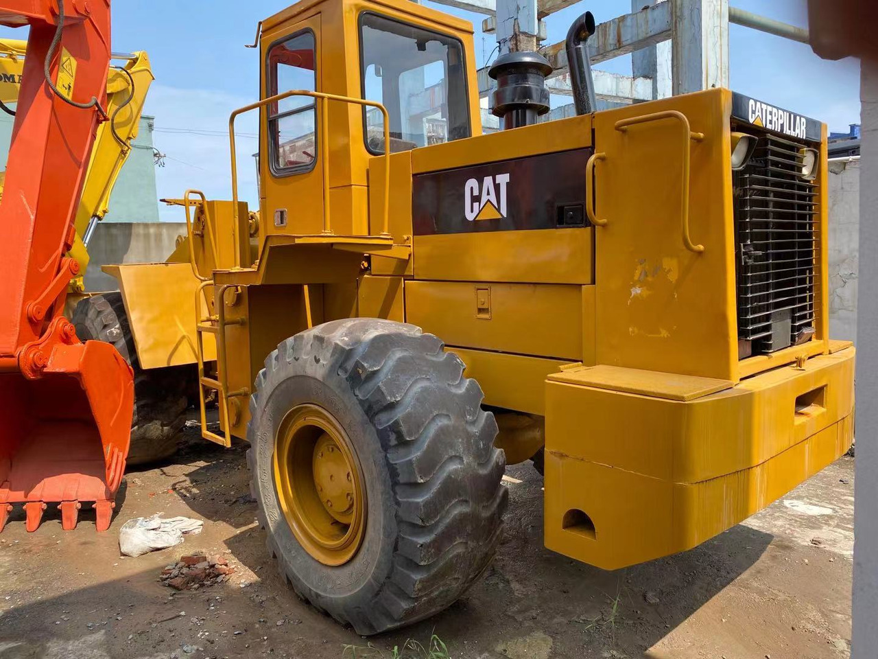 CAT 966C - Chargeuse sur pneus: photos 3 CAT 966C - Chargeuse sur pneus: photos 3