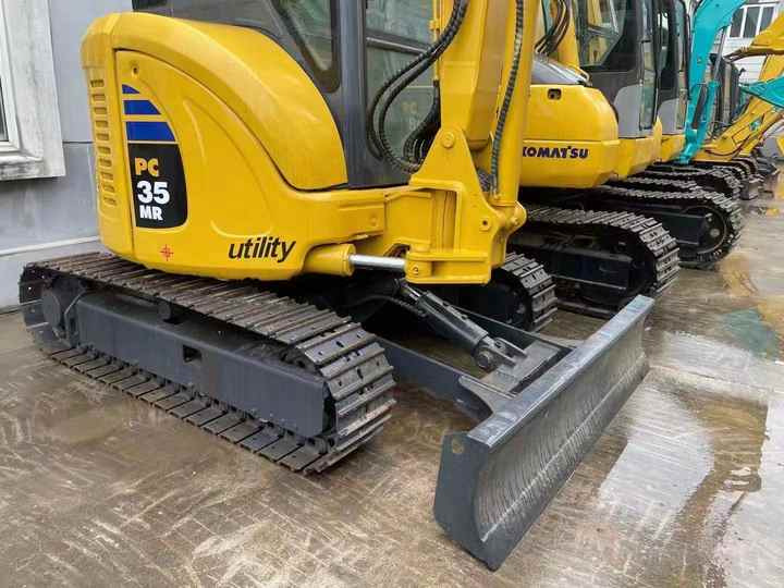 Competitive Price Used Komatsu Excavator PC35 PC55MR2 excellent condition Komatsu pc35mr Excavator - Pelle sur chenille: photos 3 Competitive Price Used Komatsu Excavator PC35 PC55MR2 excellent condition Komatsu pc35mr Excavator - Pelle sur chenille: photos 3