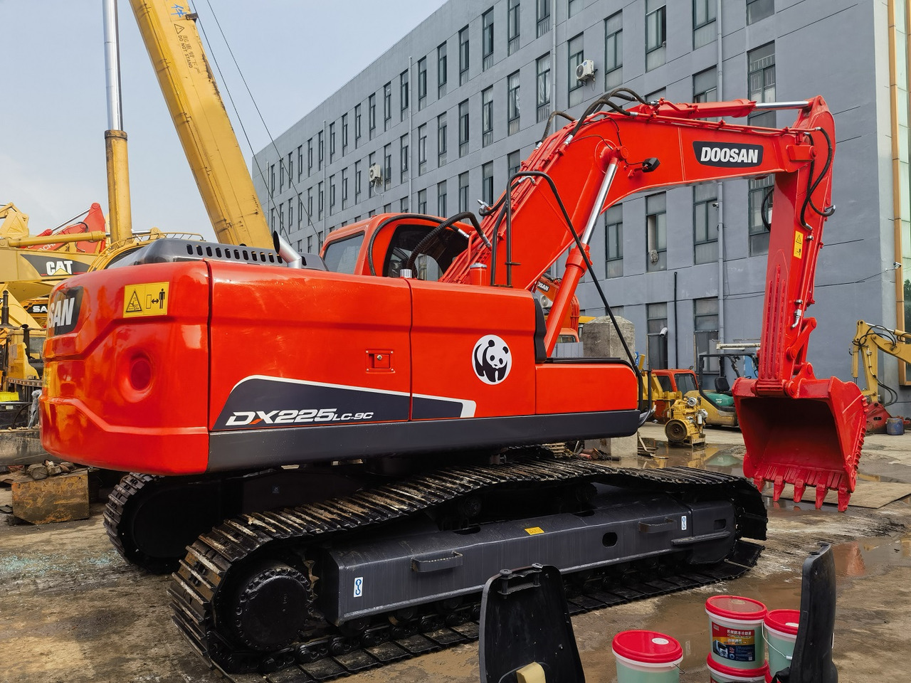 DOOSAN Doosan DX225LC Crawler excavator - Pelle sur chenille: photos 5 DOOSAN Doosan DX225LC Crawler excavator - Pelle sur chenille: photos 5