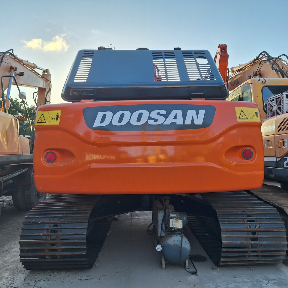 Doosan Dx225LC-9C Crawler Excavator - Pelle sur chenille: photos 5 Doosan Dx225LC-9C Crawler Excavator - Pelle sur chenille: photos 5