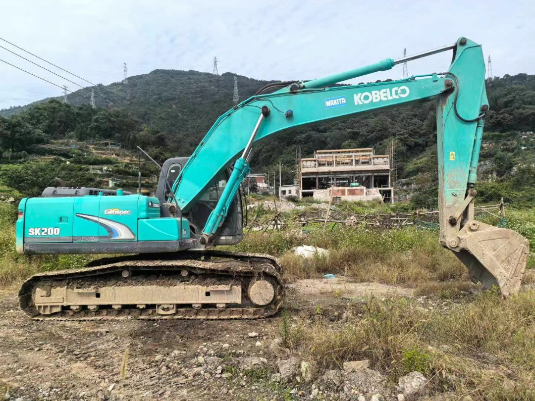Kobelco SK200-8 Excavator - Pelle sur chenille: photos 1 Kobelco SK200-8 Excavator - Pelle sur chenille: photos 1