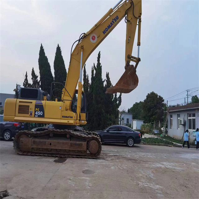 Komatsu PC450 -8 - Pelle sur chenille: photos 4 Komatsu PC450 -8 - Pelle sur chenille: photos 4