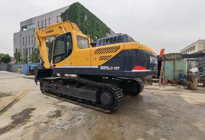 Korea original machine 30 ton used hyundai 305 excavator 305lc used hyundai excavator 305lc-9t for sale - Pelle sur chenille: photos 2 Korea original machine 30 ton used hyundai 305 excavator 305lc used hyundai excavator 305lc-9t for sale - Pelle sur chenille: photos 2