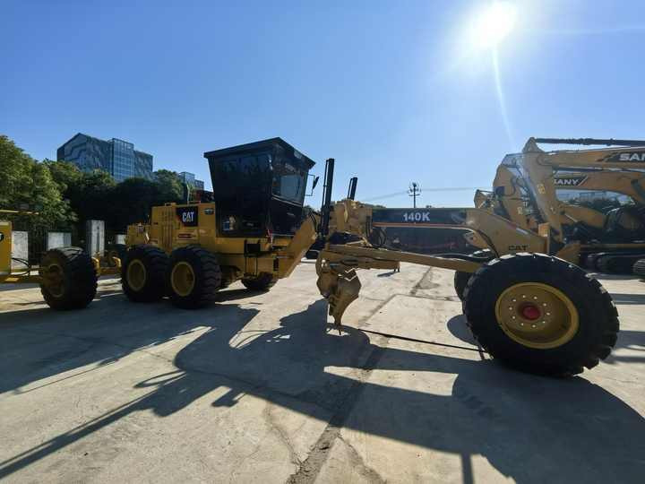Original cat 140H 140G 140K motor grader used Caterpillar 140k grader machine used for sale - Niveleuse: photos 2 Original cat 140H 140G 140K motor grader used Caterpillar 140k grader machine used for sale - Niveleuse: photos 2