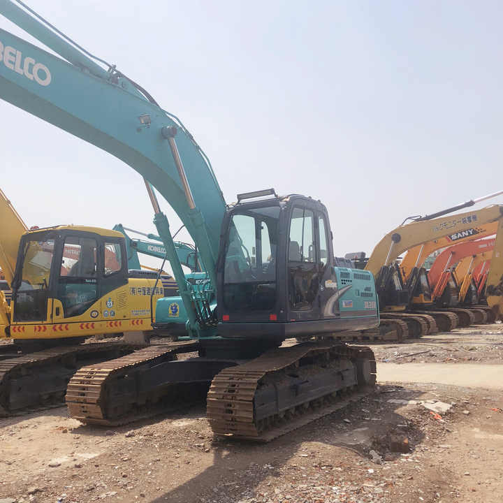 Used excavator Kobelco SK200-8 excavator used excavator for sale in stock - Pelle sur chenille: photos 3 Used excavator Kobelco SK200-8 excavator used excavator for sale in stock - Pelle sur chenille: photos 3