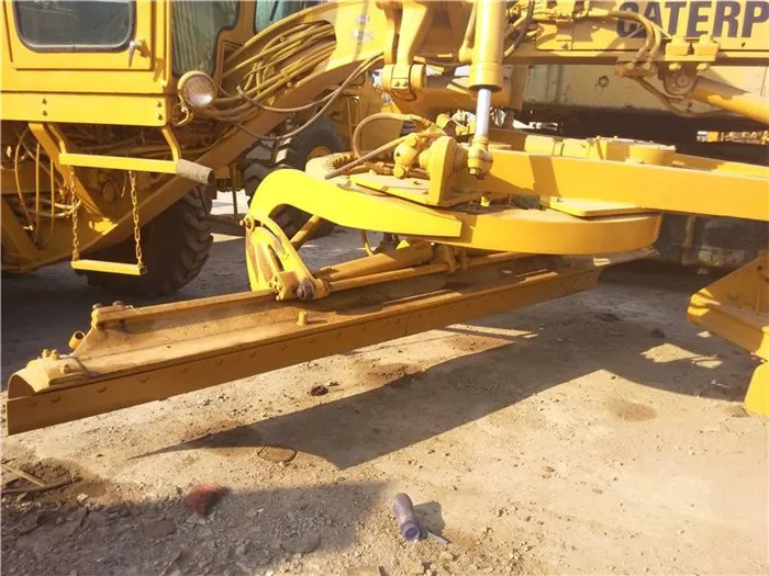 Used motor grader caterpillar 12G 14G 140H 140K motor grader from Japan - Niveleuse: photos 5 Used motor grader caterpillar 12G 14G 140H 140K motor grader from Japan - Niveleuse: photos 5