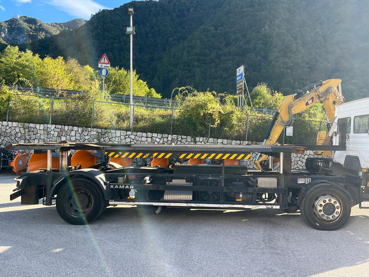 MERCEDES-BENZ KAMAG - Camion porte-conteneur/ Caisse mobile: photos 5 MERCEDES-BENZ KAMAG - Camion porte-conteneur/ Caisse mobile: photos 5