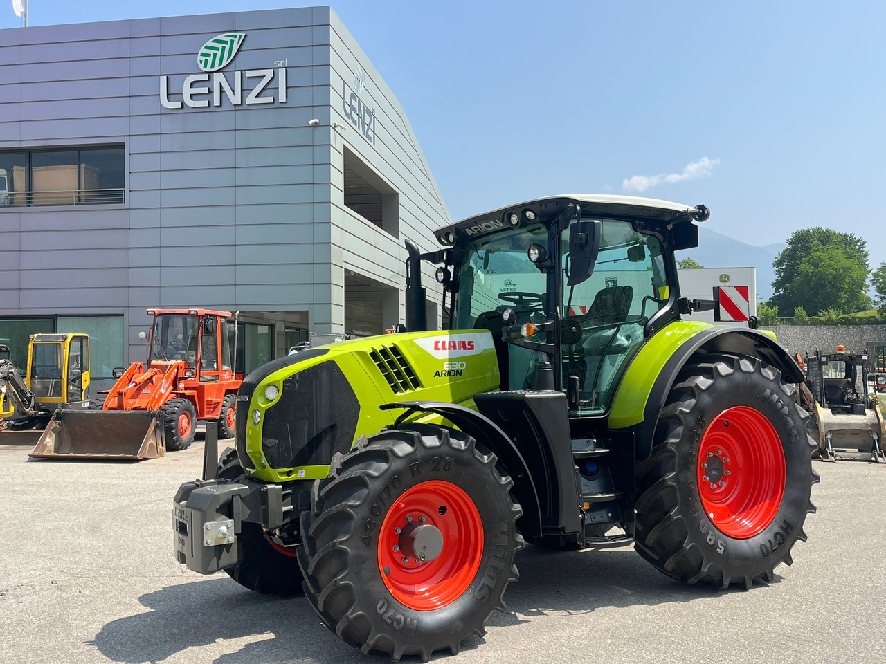 TRATTORE CLAAS ARION 630 - Tracteur agricole: photos 1 TRATTORE CLAAS ARION 630 - Tracteur agricole: photos 1