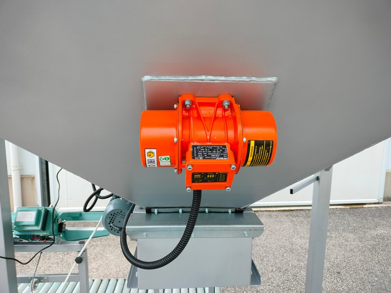 ARK01 bagging machine - Machine d'emballage et de conditionnement: photos 5 ARK01 bagging machine - Machine d'emballage et de conditionnement: photos 5