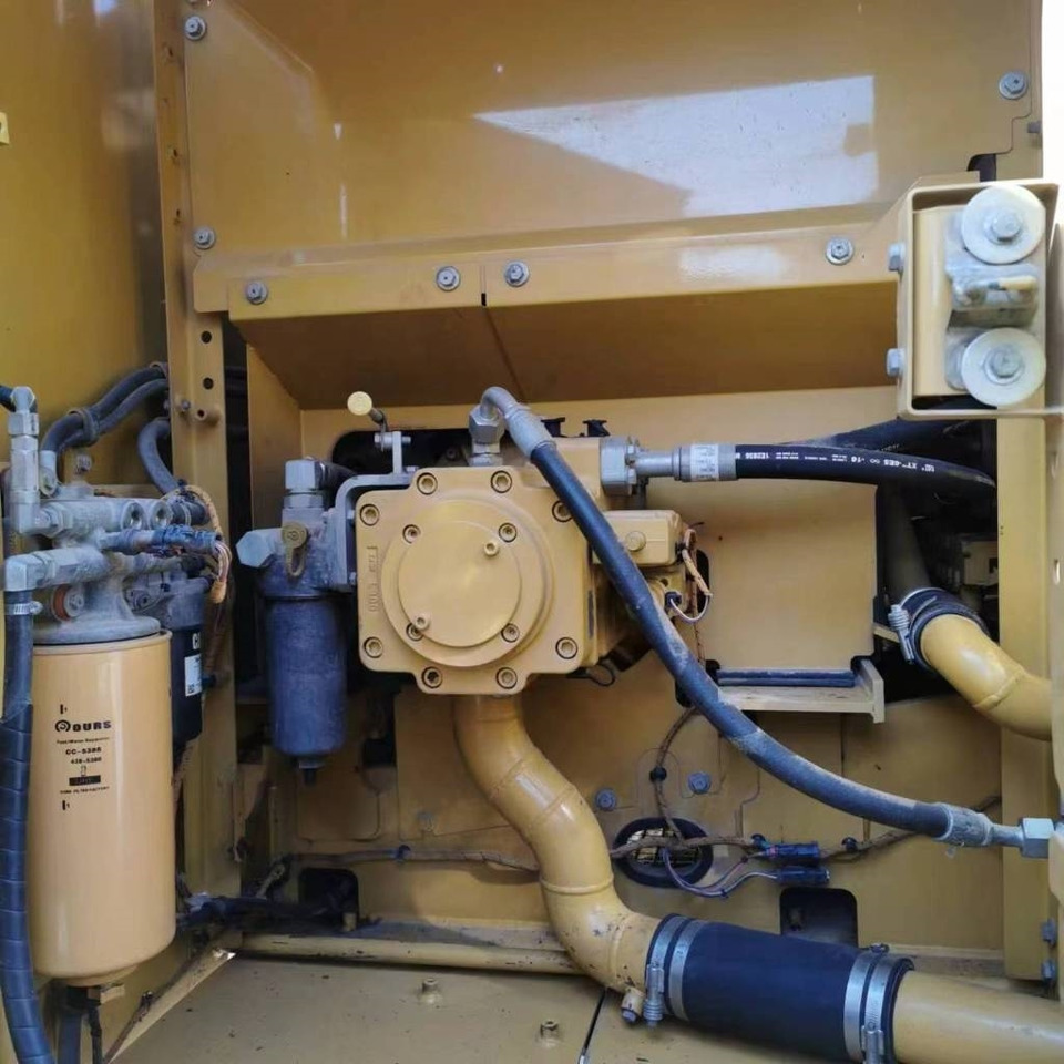 CAT 320 GC  - Pelle sur chenille: photos 5 CAT 320 GC  - Pelle sur chenille: photos 5