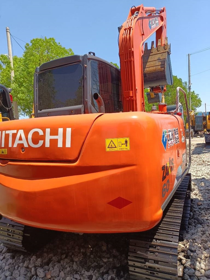 Hitachi 60 - Pelle sur chenille: photos 5 Hitachi 60 - Pelle sur chenille: photos 5