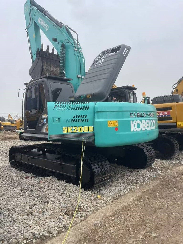 Kobelco 200 - Pelle sur chenille: photos 5 Kobelco 200 - Pelle sur chenille: photos 5
