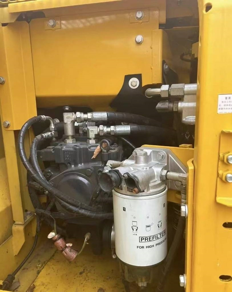 Komatsu PC 110 - Pelle sur chenille: photos 4 Komatsu PC 110 - Pelle sur chenille: photos 4