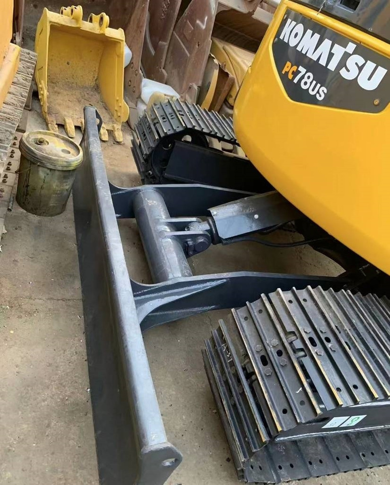 Komatsu PC 78  - Mini pelle: photos 2 Komatsu PC 78  - Mini pelle: photos 2