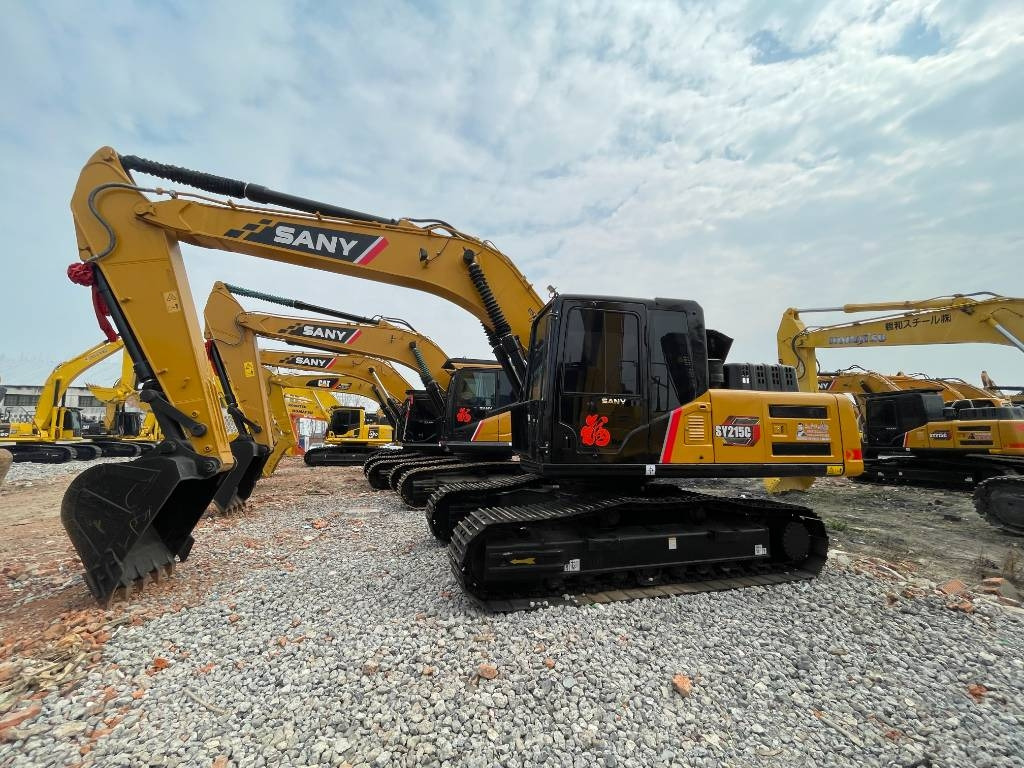 Sany SY 215 - Pelle sur chenille: photos 1 Sany SY 215 - Pelle sur chenille: photos 1