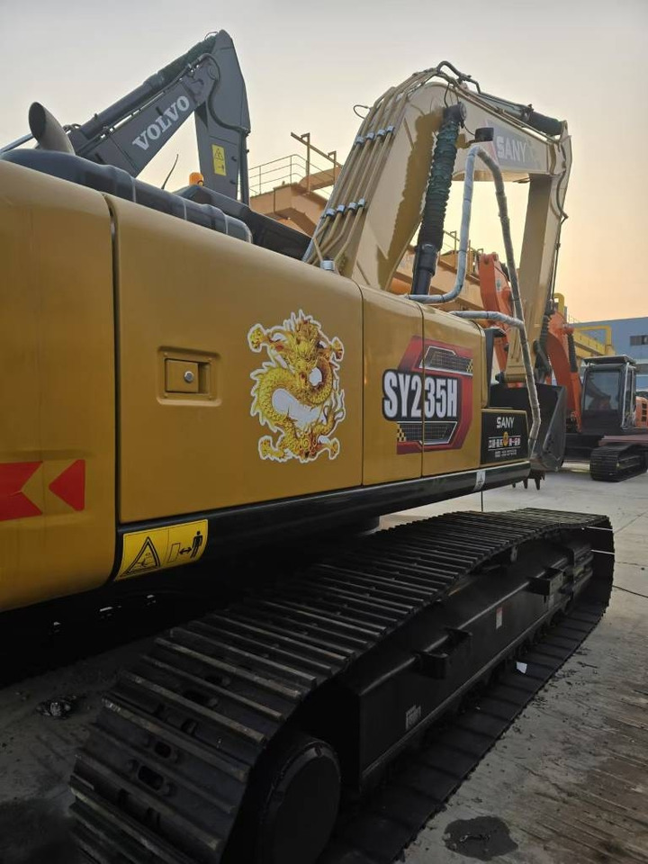 Sany SY 235 - Pelle sur chenille: photos 1 Sany SY 235 - Pelle sur chenille: photos 1