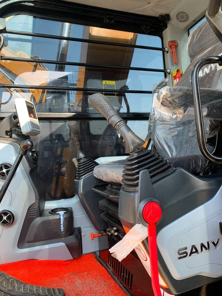 Sany SY 95 C - Pelle sur chenille: photos 3 Sany SY 95 C - Pelle sur chenille: photos 3