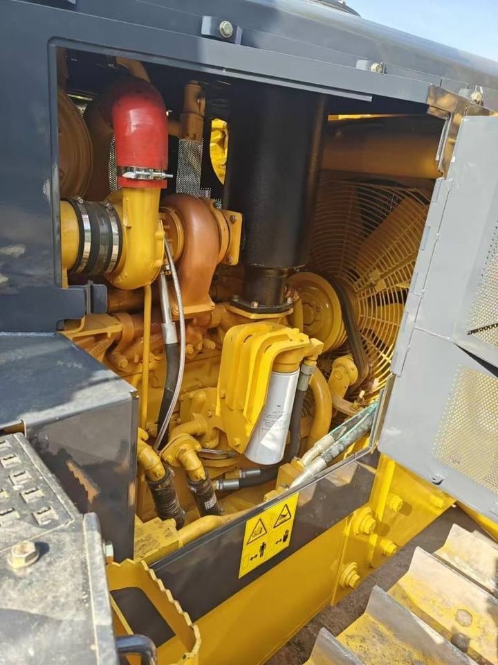 Bulldozer Shantui SD 32: photos 9 Bulldozer Shantui SD 32: photos 9