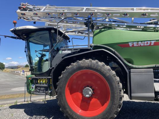 Fendt ROGATOR 645 - Pulvé automoteur: photos 3 Fendt ROGATOR 645 - Pulvé automoteur: photos 3