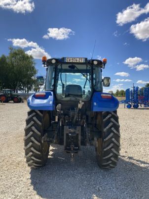 New Holland T5.95 - Tracteur agricole: photos 5 New Holland T5.95 - Tracteur agricole: photos 5