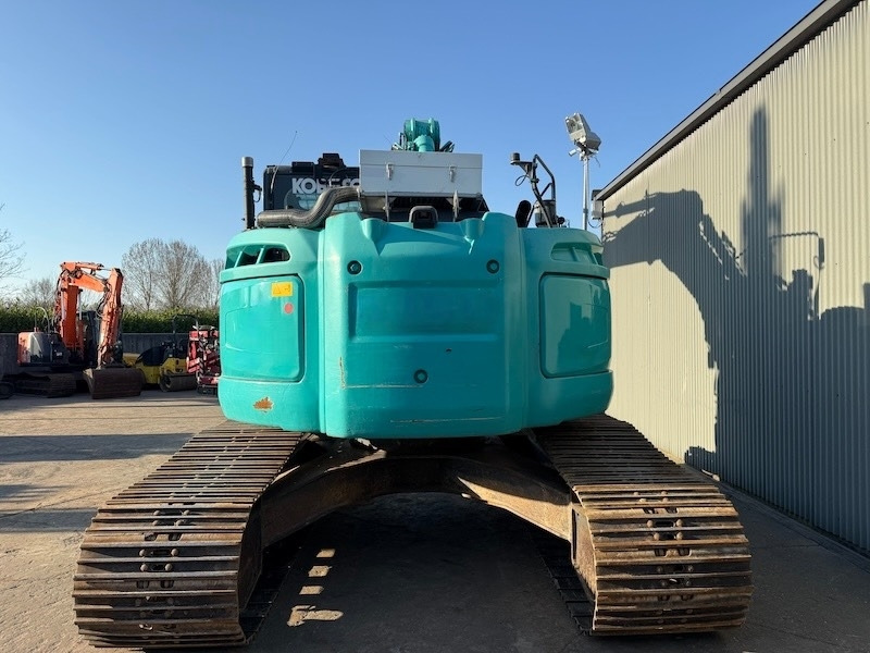 Kobelco SK 260 SR LC-3 - Pelle sur chenille: photos 3 Kobelco SK 260 SR LC-3 - Pelle sur chenille: photos 3