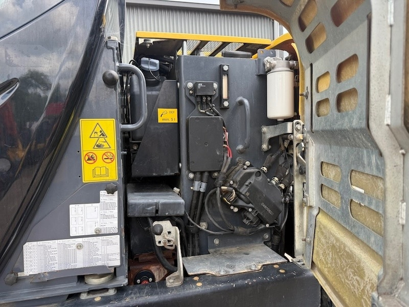 Pelle sur chenille Terex Schaeff TC125: photos 13 Pelle sur chenille Terex Schaeff TC125: photos 13