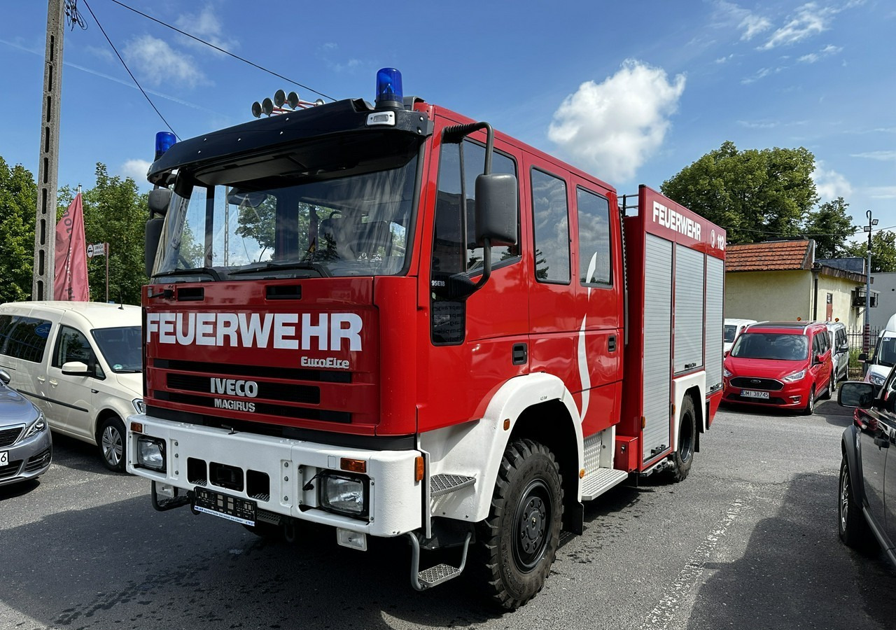 Iveco Inny Iveco Iveco Magirus FF95E Straż Pożarna Gaśnicza 4X4 Metz 96 jak Nowa - Camion de pompier: photos 1 Iveco Inny Iveco Iveco Magirus FF95E Straż Pożarna Gaśnicza 4X4 Metz 96 jak Nowa - Camion de pompier: photos 1