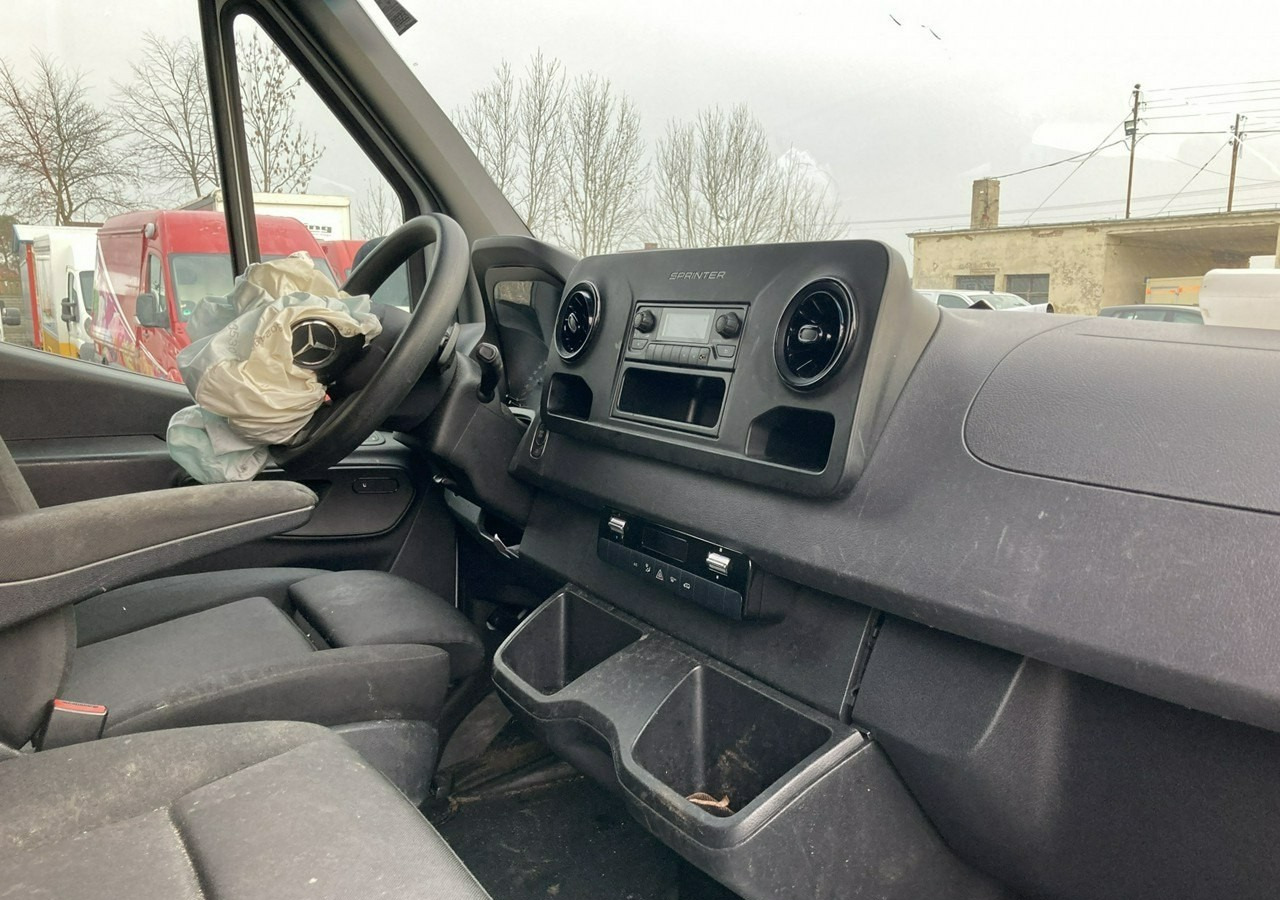 Mercedes-Benz Sprinter Mercedes Sprinter Elektryk Model 2023 - Fourgon utilitaire, Utilitaire électrique: photos 5 Mercedes-Benz Sprinter Mercedes Sprinter Elektryk Model 2023 - Fourgon utilitaire, Utilitaire électrique: photos 5