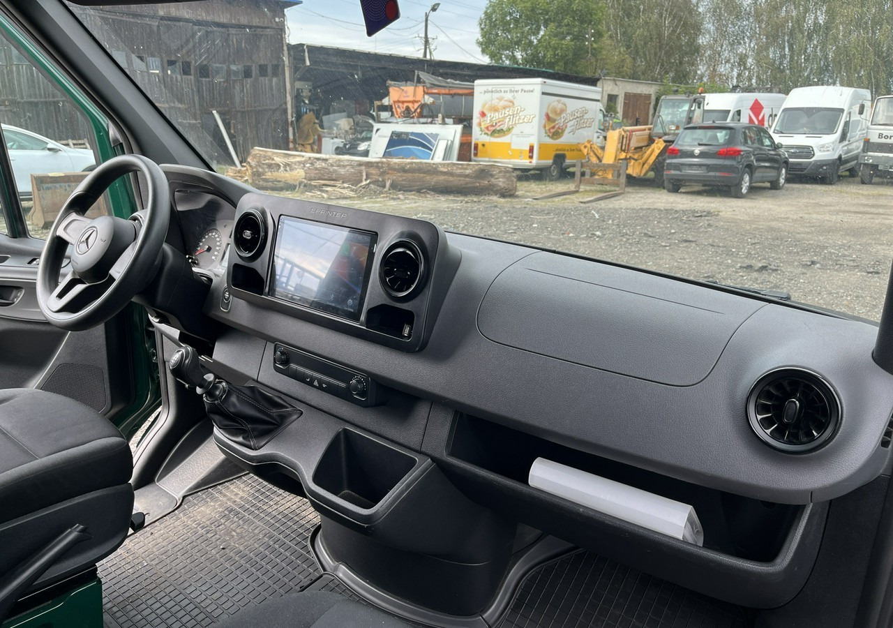 Mercedes-Benz Sprinter Sprinter 311 CDI Maxi Model 2020 - Fourgon utilitaire: photos 2 Mercedes-Benz Sprinter Sprinter 311 CDI Maxi Model 2020 - Fourgon utilitaire: photos 2