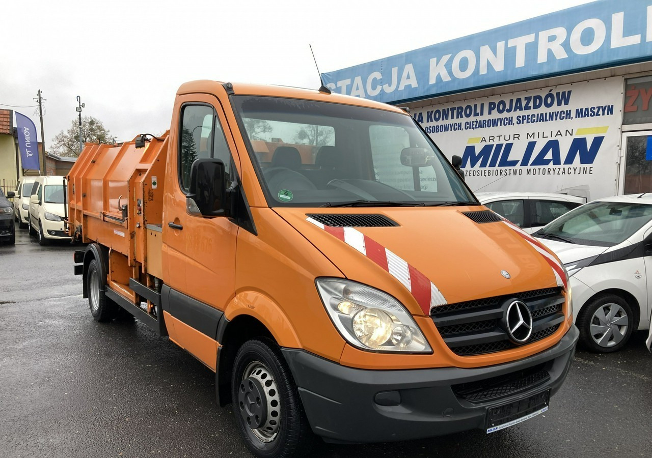 Mercedes-Benz Sprinter Sprinter 513 Śmieciarka Prasa 2010 - Benne à ordures ménagères: photos 1 Mercedes-Benz Sprinter Sprinter 513 Śmieciarka Prasa 2010 - Benne à ordures ménagères: photos 1