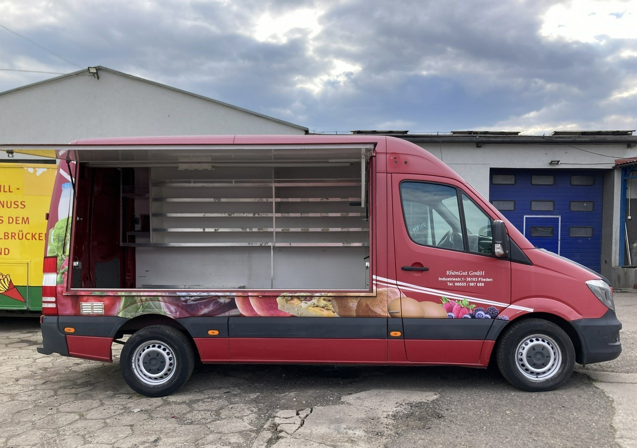 Mercedes-Benz Sprinter Sprinter Autosklep sklep bar Gastronomiczny Food Truck Foodtruck 201 - Camion magasin: photos 2 Mercedes-Benz Sprinter Sprinter Autosklep sklep bar Gastronomiczny Food Truck Foodtruck 201 - Camion magasin: photos 2