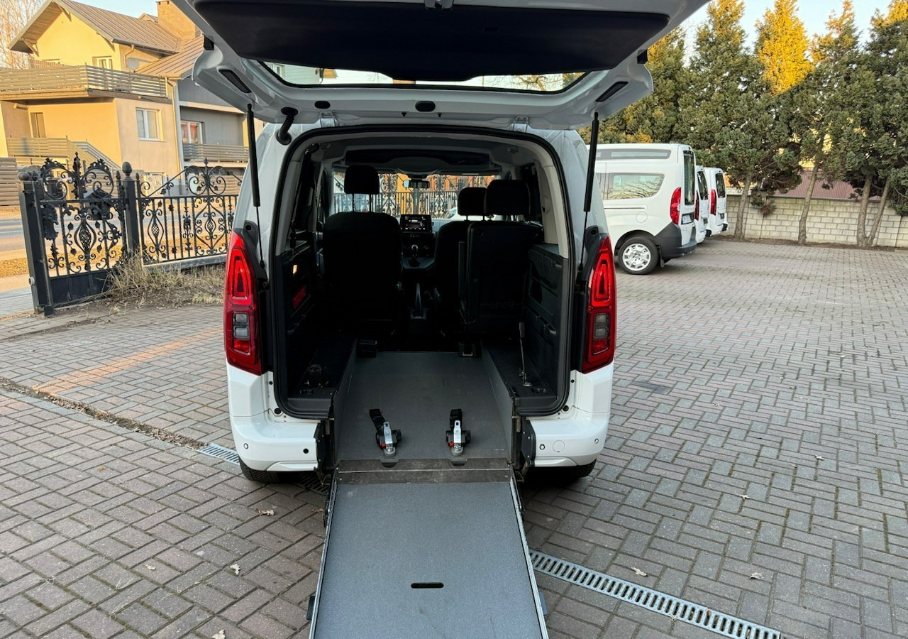 Opel Combo IV Combo Life Combo do przewozu Niepełnosprawnych inwalida rampa Model 2021 - Voiture: photos 3 Opel Combo IV Combo Life Combo do przewozu Niepełnosprawnych inwalida rampa Model 2021 - Voiture: photos 3