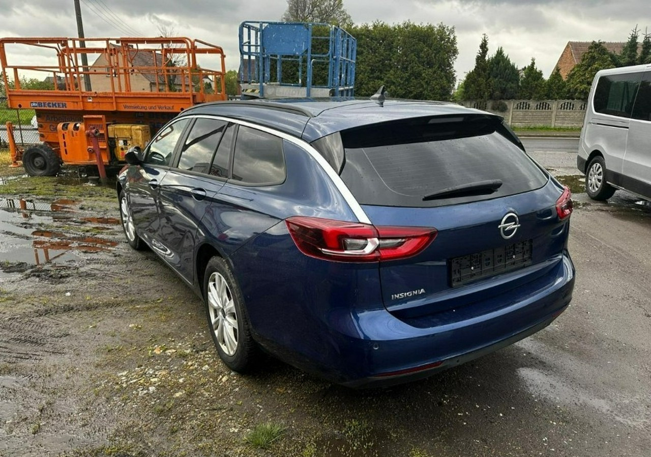 Opel Insignia II Country Tourer 1.5 CDTI 122KM Automat FullLed Panorama Klimatronik 2021 - Voiture: photos 1 Opel Insignia II Country Tourer 1.5 CDTI 122KM Automat FullLed Panorama Klimatronik 2021 - Voiture: photos 1