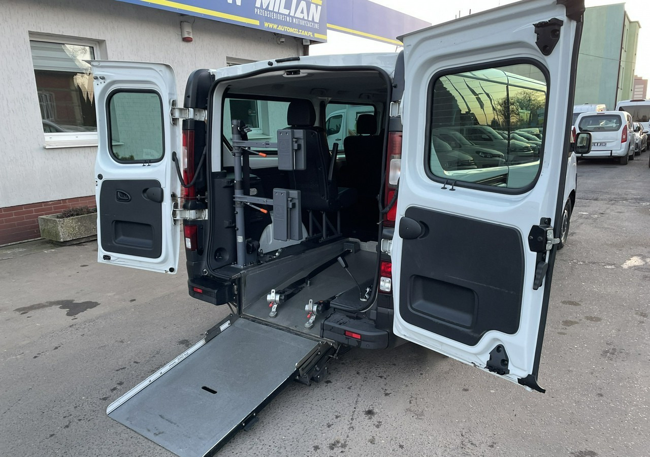 Opel Vivaro Opel Vivaro dla Niepełnosprawnych inwalida Rampa Model 2019 - Voiture: photos 1 Opel Vivaro Opel Vivaro dla Niepełnosprawnych inwalida Rampa Model 2019 - Voiture: photos 1