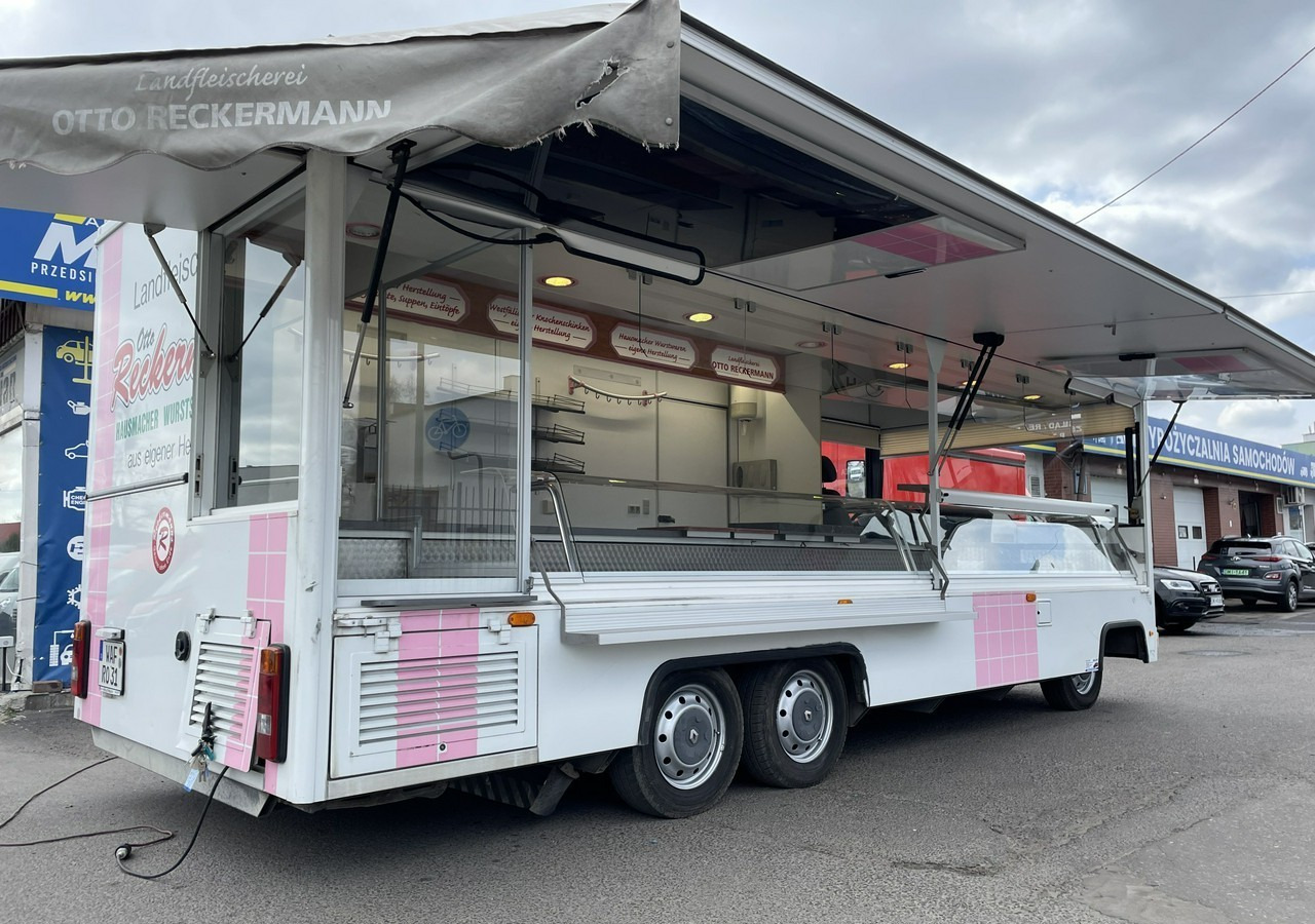 Renault Master Autosklep wędlin Gastronomiczny Food Truck Foodtruck Sklep BORCO 20 - Camion magasin: photos 3 Renault Master Autosklep wędlin Gastronomiczny Food Truck Foodtruck Sklep BORCO 20 - Camion magasin: photos 3