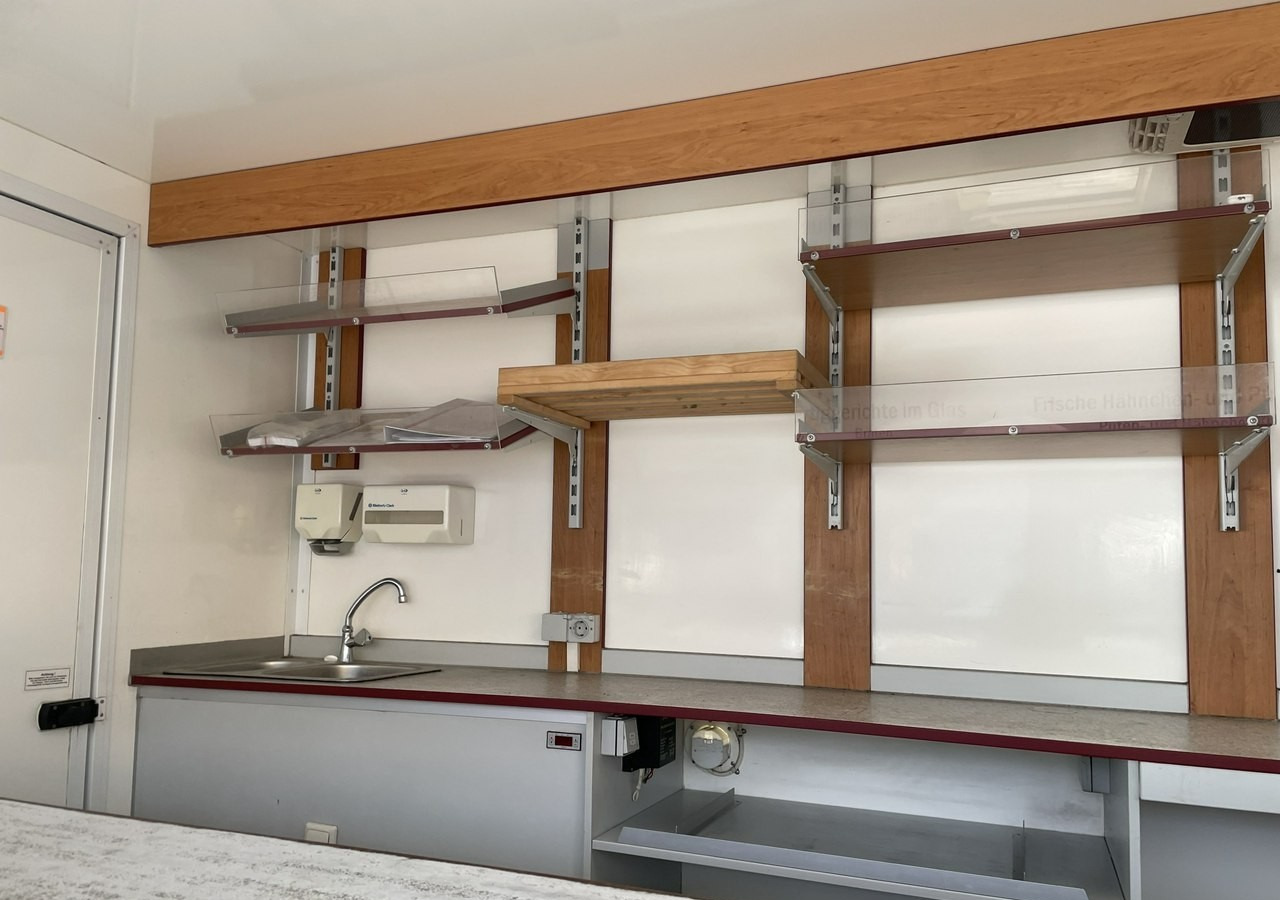 Camion magasin Renault Master Master Autosklep Gastronomiczny Food Truck Foodtruck Sklep bar 2009: photos 9 Camion magasin Renault Master Master Autosklep Gastronomiczny Food Truck Foodtruck Sklep bar 2009: photos 9