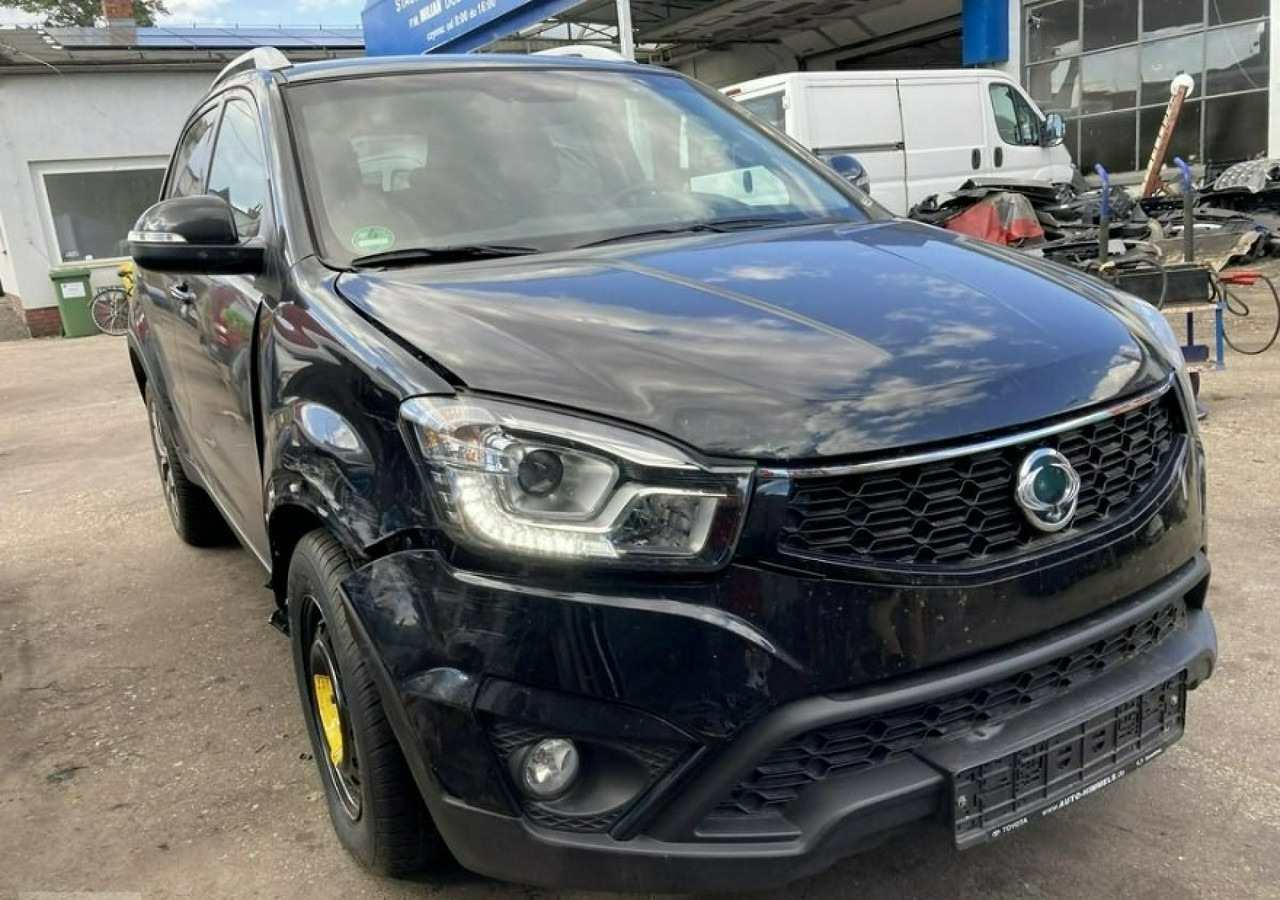 Ssangyong Korando IV 2.2D 180KM - SUV: photos 3 Ssangyong Korando IV 2.2D 180KM - SUV: photos 3