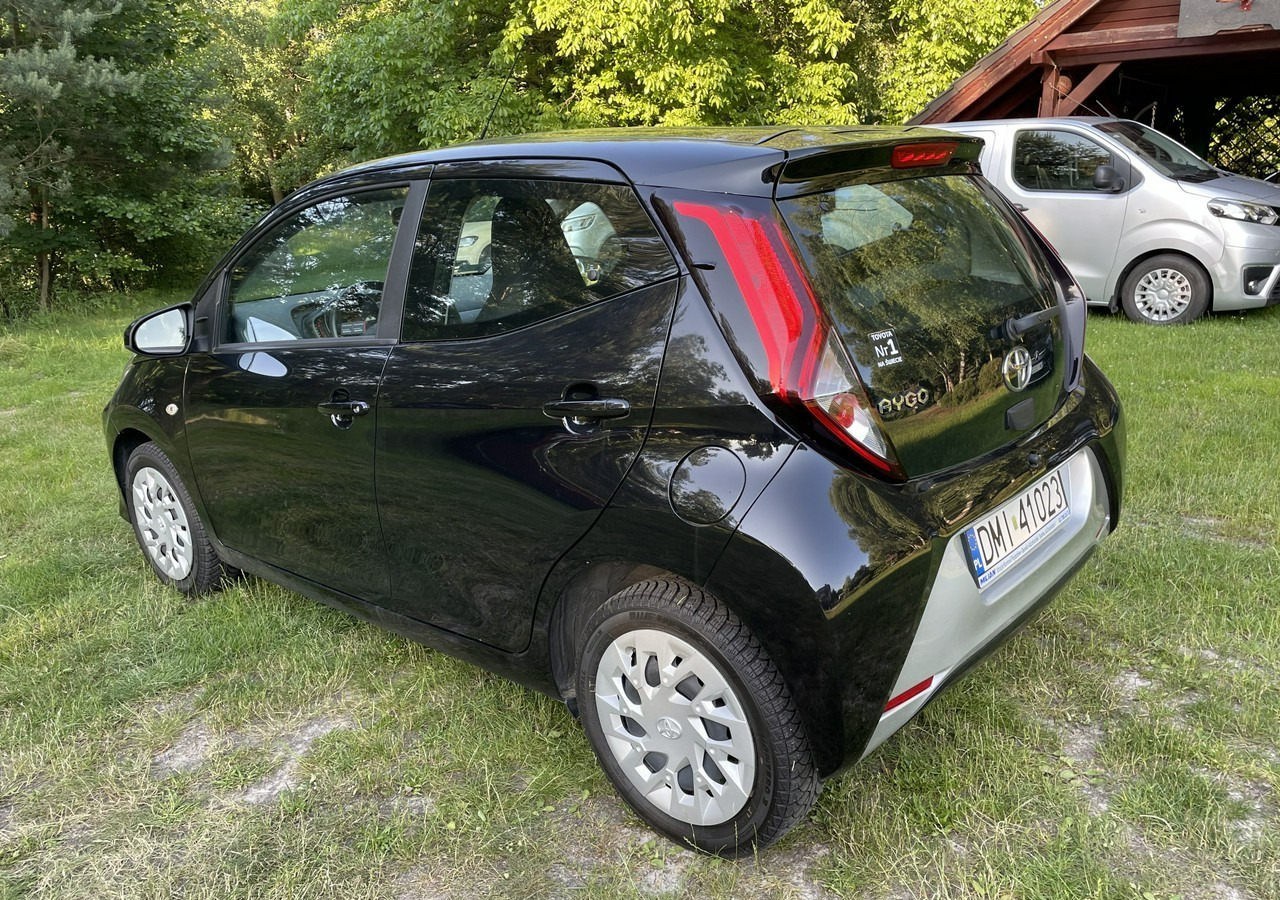 Toyota Aygo II Toyota Aygo 1.0-16V Klima Salon PL 24651km Model 2021 - Voiture à hayon: photos 3 Toyota Aygo II Toyota Aygo 1.0-16V Klima Salon PL 24651km Model 2021 - Voiture à hayon: photos 3