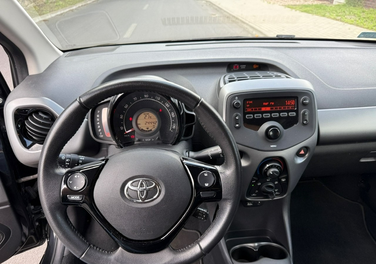 Voiture à hayon Toyota Aygo II Toyota Aygo 1.0-16V Klima Salon PL 24651km Model 2021: photos 11