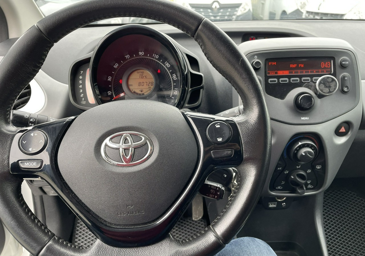 Voiture à hayon Toyota Aygo II Toyota Aygo 1.0 VVT-i JBL Edition bezyna+LPG Salon PL 2020: photos 7