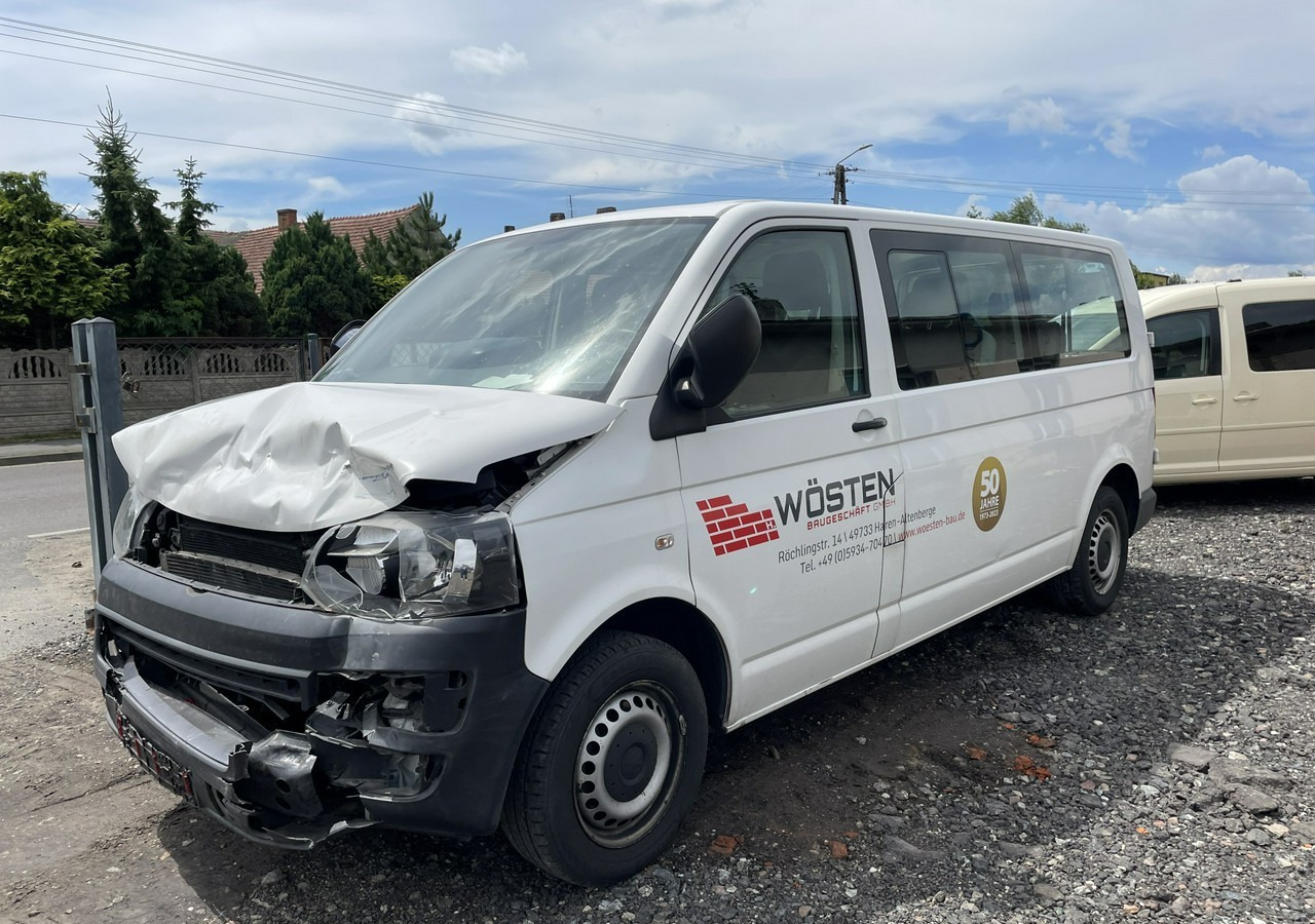 Volkswagen Transporter T5 Volkswagen Transporter Long 2.0-140KM 9-osobowy Model 2015 - Voiture: photos 3 Volkswagen Transporter T5 Volkswagen Transporter Long 2.0-140KM 9-osobowy Model 2015 - Voiture: photos 3