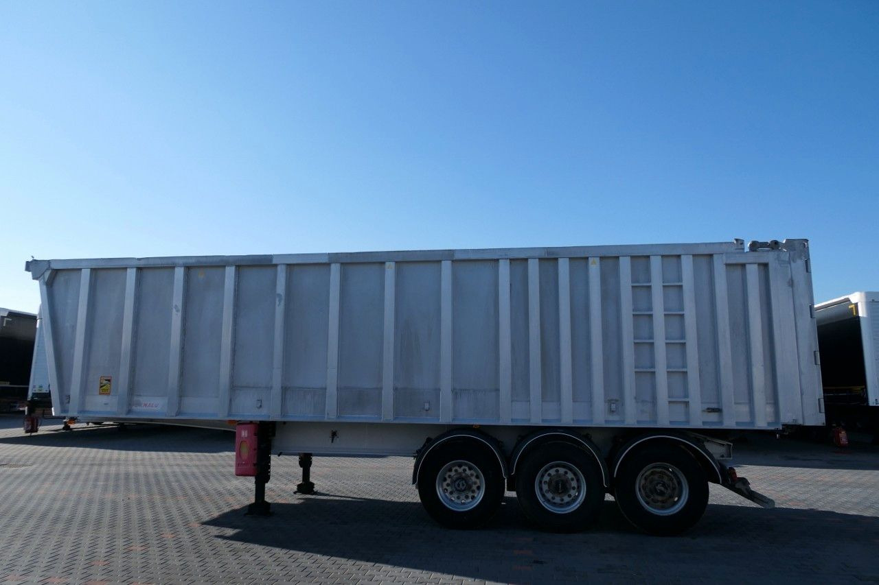 Benalu TIPPER 45 M3/WHOLE ALUMINIUM/5700 KG/FLAP-DOORS - Semi-remorque benne: photos 4 Benalu TIPPER 45 M3/WHOLE ALUMINIUM/5700 KG/FLAP-DOORS - Semi-remorque benne: photos 4