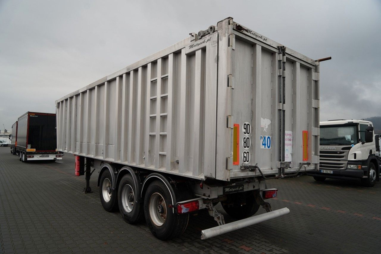 Benalu TIPPER 45 M3/WHOLE ALUMINIUM/5700 KG/FLAP-DOORS - Semi-remorque benne: photos 5 Benalu TIPPER 45 M3/WHOLE ALUMINIUM/5700 KG/FLAP-DOORS - Semi-remorque benne: photos 5